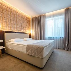 Виктория Плаза — 1716477161b5fc5e4f3aee9c3c107802