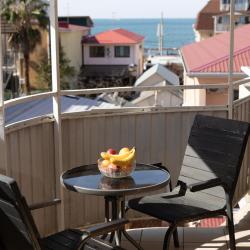 Фото Отель Leo Grand (Лео Гранд)