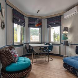 Коттедж с кухней (с завтраком)