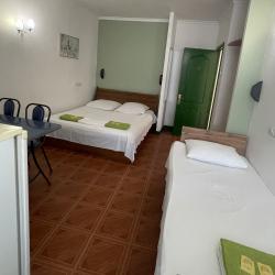 Фото Отель Тополя