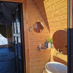 Фото Отель Vilyuchik Camp (Вилючик Кэмп)