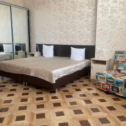 Номер стандарт с одной двуспальной кроватью