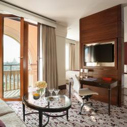 Four Seasons Hotel Moscow (Фо Сизонс) — 1777827b11b1f2954f12f3eb5102eb30