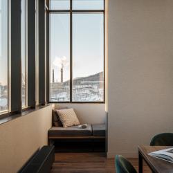 Комната двухуровневый делюкс