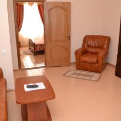 Фото Отель Гостевой дом Лев