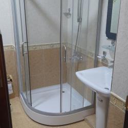 Номер люкс с 1 двуспальной кроватью (с завтраком)