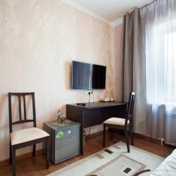 Номер стандарт с 2 односпальными кроватями (с завтраком)