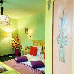 Апартаменты улучшенные Полулюкс Сафари с балконом