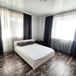 Фото Отель Ночник на проезде Солнечный 25