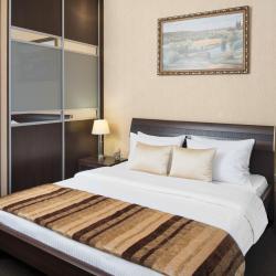 Номер стандарт с 1 двуспальной кроватью