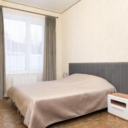 Фото Отель Дом с видом на горы и лес, рядом с озером Банное и горнолыжным центром