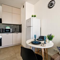 Фото Отель MaxRealty24 на шоссе Аминьевское 4Д корпус 3 литера В