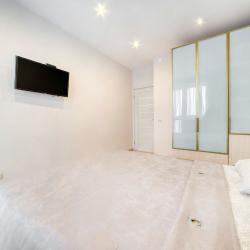 Фото Bulbash Apartments (Бульбаш Апартаменты) на проспекте Дзержинского 11