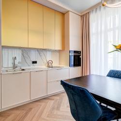 Фото Отель Большая дизайнерская квартира в ЖК Аллея Парк