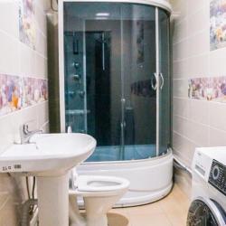 Кровать в 6-местном общем номере