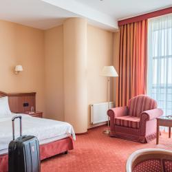 Cosmos Petrozavodsk Hotel (Космос Петрозаводск) — 184e3b239c43fe13e48b3fe80e57997f