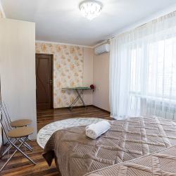 Фото Отель LetoApart (ЛетоАпарт) на улице Героев Десантников