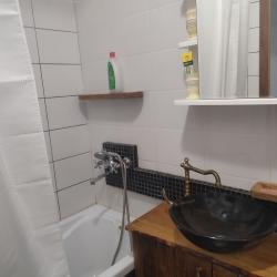 Фото Отель Live in comfort на улице Творчества 3