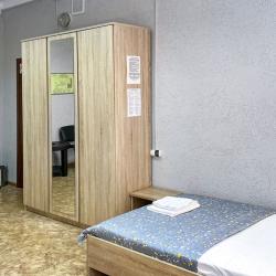 Кровать в 3-местном общем номере