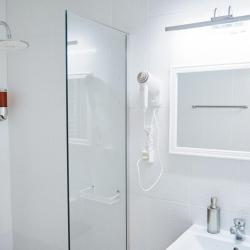 Фото Отель Triple Eight Hotel (Трипл Эйт)