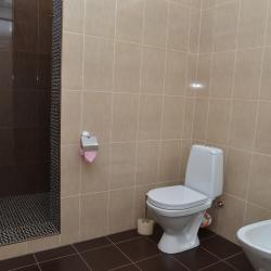 4-местный номер люкс с 2 двуспальными кроватями