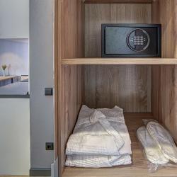 Фото Отель Grey House Апаратаменты (Грей Хаус)