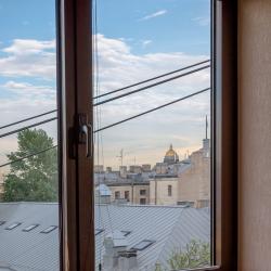 Фото Отель MyHome YourHome (МайХоум ЙоХоум) на 11-ой линии Васильевского острова 4