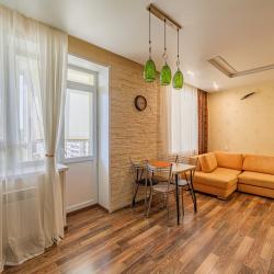 Фото Апартаменты на улице Ворошилова 19