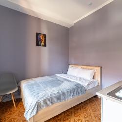 Номер студия стандарт с 1 двуспальной кроватью