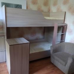 Кровать в 8-местном женском номере