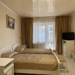 Номер стандарт с 2 односпальными кроватями (с завтраком)