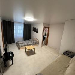 Фото Апартаменты на улице Чкалова 33