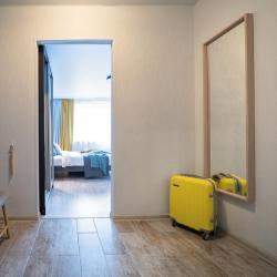 Фото Отель ELLJOY apartments (Эллджой апартментс)