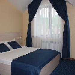 Номер стандарт с 1 двуспальной кроватью