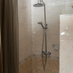 Номер комфорт улучшенный с 1 двуспальной кроватью