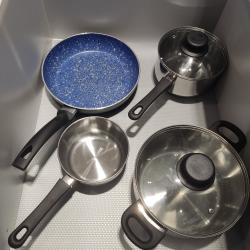 Фото Апартаменты на проспекте Новонский 4а