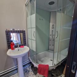 Фото Отель Домик на Островского 3