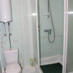 Номер стандарт улучшенный с 1 двуспальной кроватью и балконом