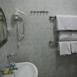 Номер стандарт с 2 односпальными кроватями (с завтраком)
