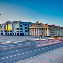 Фото Апартаменты на проспекте Независимости 23