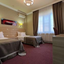 Номер стандарт с 2 односпальными кроватями (с завтраком)
