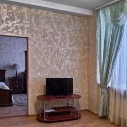 Номер стандарт с 1 двуспальной кроватью