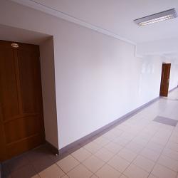 Кровать в 4-местном общем мужском номере (удобства на блок)