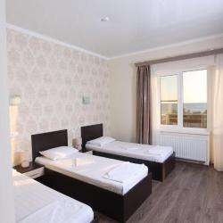 3-местный номер стандарт с 3 односпальными кроватями