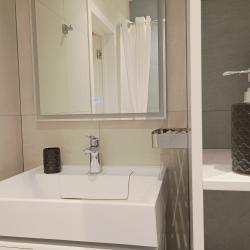 Фото Апартаменты Liberty ceти DеNewHomе бизнес-класс в ценнтре спарковочным местом