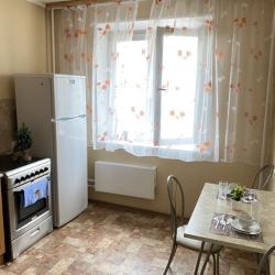 Фото Апартаменты на улице Братьев Кашириных, 76