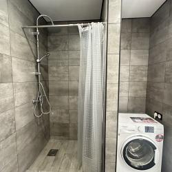 Апартаменты улучшенные проспект 100-летия 163