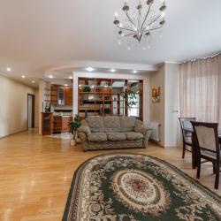 Фото Апартаменты на улице Немига