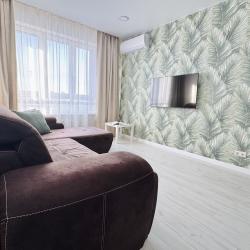 Фото Апартаменты АртАпарт на улице Разведчика Ахмерова 9