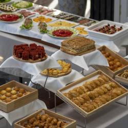 Фото Отель Orient Hotel Bishkek (Ориент )